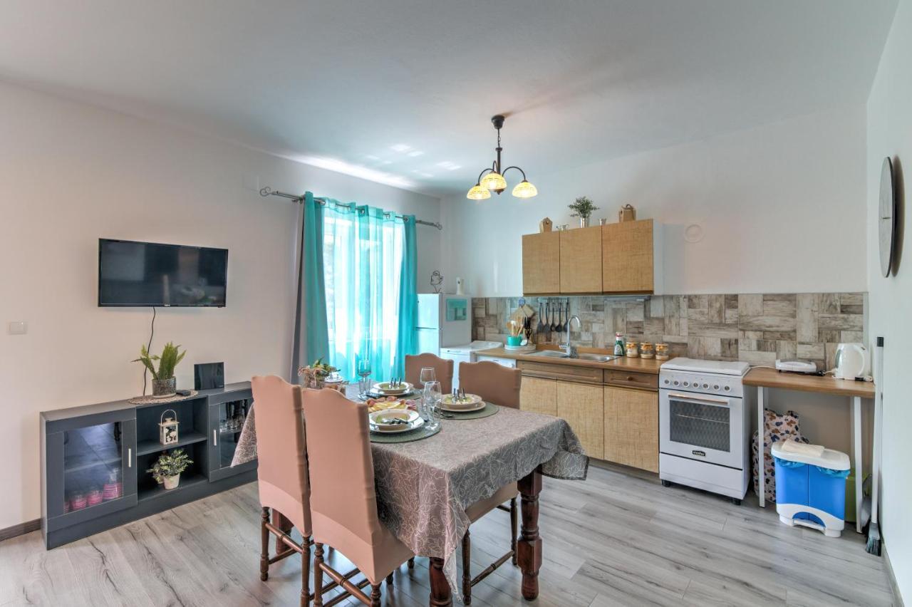 Apartman More Apartment เซนญ์ ภายนอก รูปภาพ